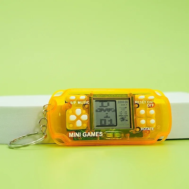 Brelok do kluczy w kształcie m – Gaming Console Old School recenzja i cena